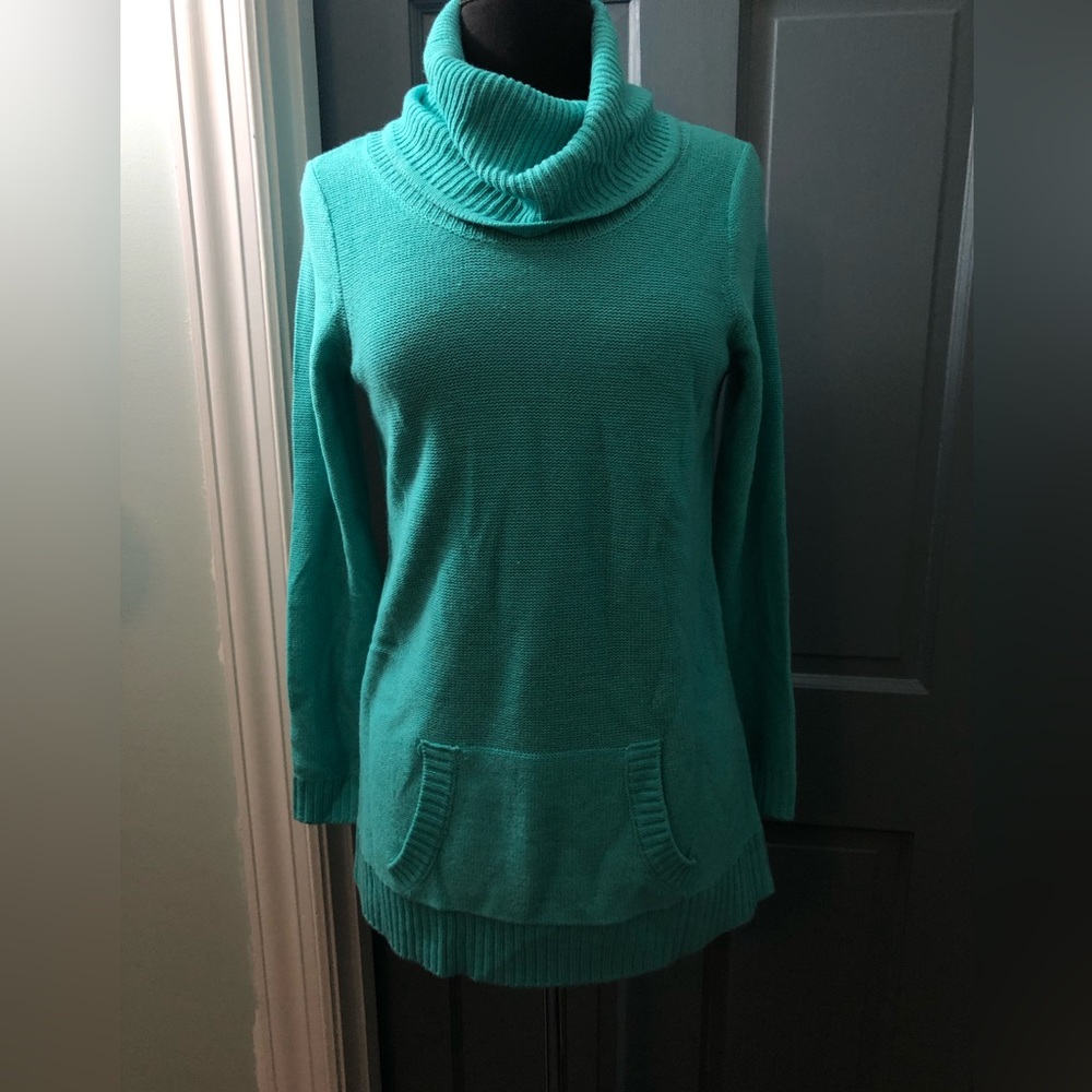 Brand New New York & Company Turquoise Cowl Turtleneck Sweater, w/pocket front